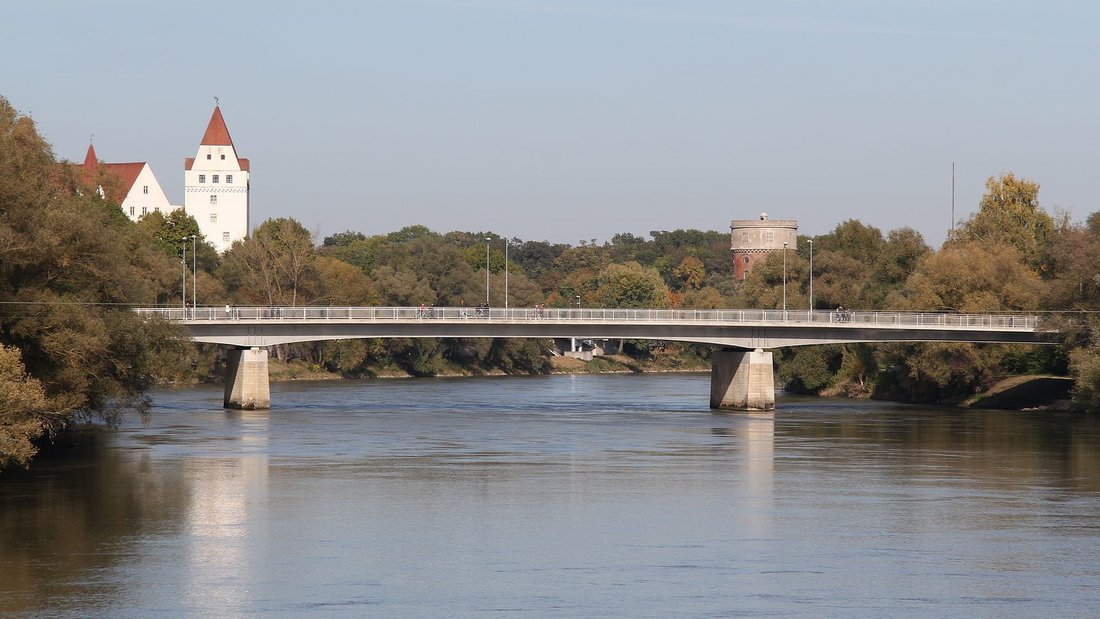 Konrad-Adenauer-Brücke in Ingolstadt über die Donau